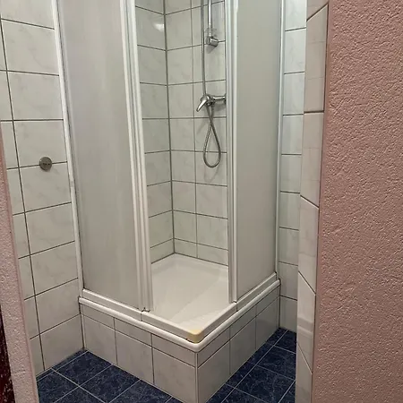 Cheers Diner & ゲストハウス フィラハ