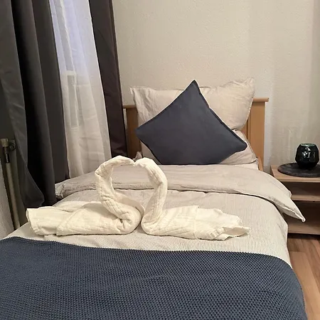 Penzion Cheers Diner & *